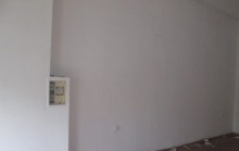 yeni tikili binanın 1-ci mərtəbəsində obyekt satilir, -5