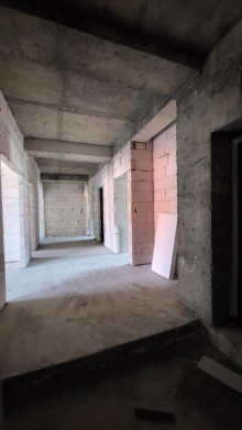 Bakı şəhəri, Ağ şəhərdə satılan mənzillər, -13