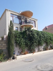 Badamdar 3-cü massivdə 3 sotda 3 mərtəbəli villa satılır, -2