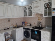Badamdar 3-cü massivdə 3 sotda 3 mərtəbəli villa satılır, -13