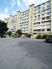 Bakı Razin qəsəbəsində 3 otaqlı köhnə təmirli mənzil almaq, -19