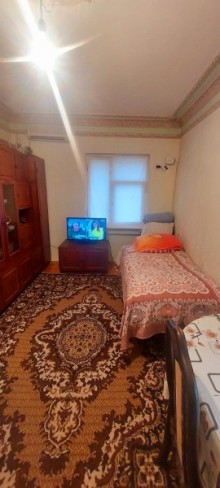 Bakı köhnə tikili binada 1 otaqlı mənzil almaq, -3