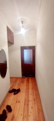 Bakı köhnə tikili binada 1 otaqlı mənzil almaq, -5