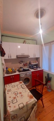 Bakı köhnə tikili binada 1 otaqlı mənzil almaq, -8