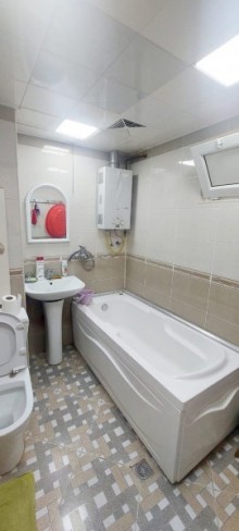 Bakı köhnə tikili binada 1 otaqlı mənzil almaq, -11