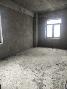 Dərnəgül metro st düz yani. Yeni tikili 17 mərtəbəli binanda 3 otaqli menzil almaq, -3
