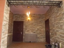Qara qarayev Ayla restoranı yaxinliginda Sahəsi  300 kv/m olan ev/villa satılır, -14