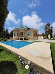 Bakı şəhəri Şüvəlan-Qala yolunda 2 mərtəbəli 6 otaqlı bağ evi satılır, -1