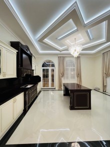 Bakı şəhəri Şüvəlan Qəsəbəsində  Elit Zonada yeni villa satılır., -13