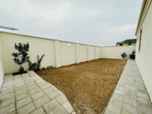 Bakı şəhəri Shuvelan qesebesi Mayak baglarinda 6 sot torpaqda ev, -6