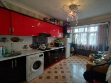 Məzahir Rüstəmov küçəsi  7 saylı poliklinikanın yanında mənzil almaq, -8