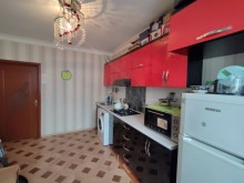 Məzahir Rüstəmov küçəsi  7 saylı poliklinikanın yanında mənzil almaq, -9