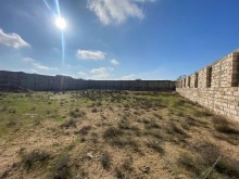 Bakı şəhəri Şüvelan-Qala yolunda yoldan 600-700 metre iceride torpaq almaq, -4