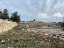 Suvelan qesebesinde cox prestijli bir yerde, "Shuvelan Park" dan solda topraq 93.000 azn, -1