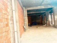 Bakıda Tanınmış "AĞ ÇİÇƏYİM" Gül mağazasına yaxın kirayə obyekt veril, -17