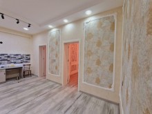 Bakı şəhəri Xırdalan şəhərində yeni bazara yaxın yeni tikili binada mənzil, -1