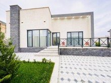 Bakı şəhəri Mərdəkan qəsəbəsində 5 sot torpaq sahəsində 1 mərtəbəli ev satılır., -1