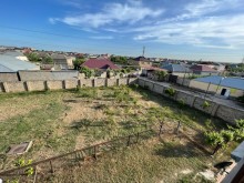 Bakı şəhəri Sabunçu rayonu Zabrat-1 qəsəbəsində 3 mərtəbəli, 10 otaqlı ev satılır, -6