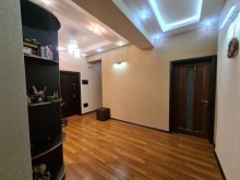 Həzi Aslanov metrosuna yaxın 97 kv/m 2 otaqlı mənzil satılı, -12
