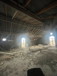 Bakı şəhəri Bilgəh qəsəbəsində 3 mərtəbəli natamam təmiri villa ev satılı, -14