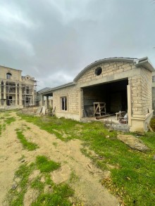 Bakı şəhəri Bilgəh qəsəbəsində 3 mərtəbəli natamam təmiri villa ev satılı, -16