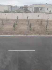 Xırdalan şəhərində H.Əliyev prospektinə yaxın ərazidə 2 mərtəbəli ev satılır, -2