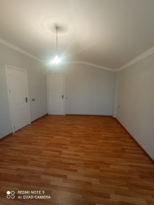 dupleks mənzil satılır 7 saylı poliklinikanın yanında Bravo marketin üstündə, -19