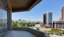 Baki səhəri Nizami metrosunun yaxinliginda 4 otaqlı mənzil almaq, -1
