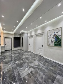 Bakı şəhəri Həzi Aslanov metrosunun yaxınlığında mənzil almaq 215.000 azn, -8