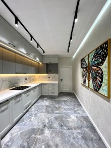 Bakı şəhəri Həzi Aslanov metrosunun yaxınlığında mənzil almaq 215.000 azn, -12