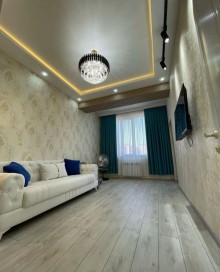 Hazi Aslanovda 2 ye peredlka menzil satilir, -1