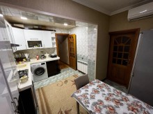 Xalqlar metrosu Neptunun yaninda menzil almaq, -9