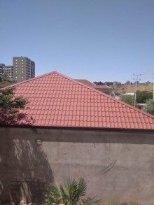 Qaracuxurda Elvin restorani yaninda ev amaq, -2