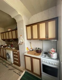 Hazi Aslanovda Köhnə Tikili 3 otaqli menzil almaq, -8