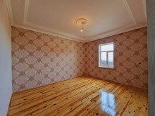 Xırdalanda mərkəzdə həyət evi, -11