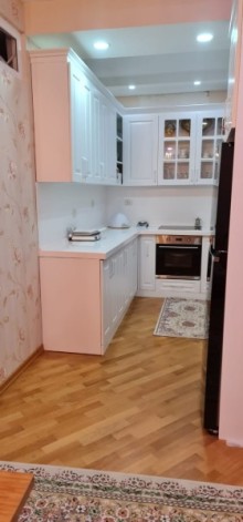 Asan xidmətlə üzbə-üz binada menzil, -4