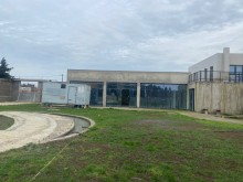 Suvelanda natamam tikilisi olan torpaq satilir, -9