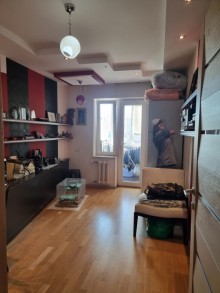 yeni yasamalda 4 otaqli menziller, -8