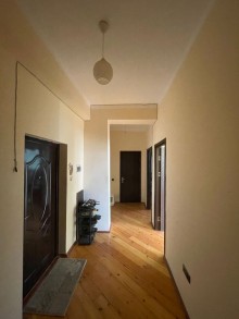 hezi aslanov metrosu 2 otaqli evler Yeni Tikili binada, -8