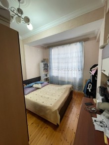 yasamalda 2 otaqli yeni tikili evler, -2