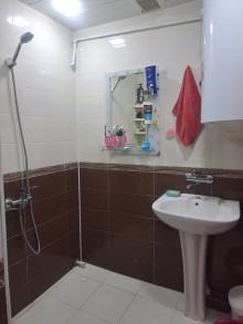 2 otaq köhnə tikili almaq, Bakı, Həzi Aslanov m, -8