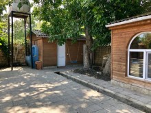 Nabranın mərkəzinde heyet evi almaq, -4