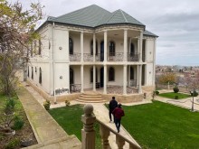 novxanida bag evi villa almaq, -1