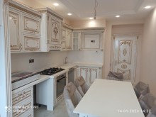 Yeni tikili almaq Bakı 7-ci mikrorayon q, -8