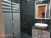 Yeni tikili almaq Bakı 7-ci mikrorayon q, -13