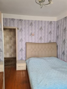 ehmedlide 4-5 otaqli kohne tikili evler, -18