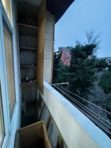 2 otaq köhnə tikili almaq, Bakı, Əhmədli q, -17