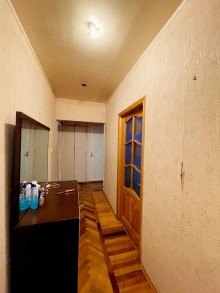 8-ci mikrorayon 2 otaqli evler kohne tikili, -7