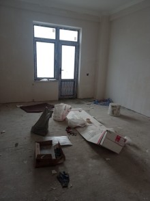 Satılır Yeni Tikili 7-ci mikrorayon, -7