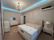 Yeni tikili almaq, Bakı, Şah İsmayıl Xətai m, -11